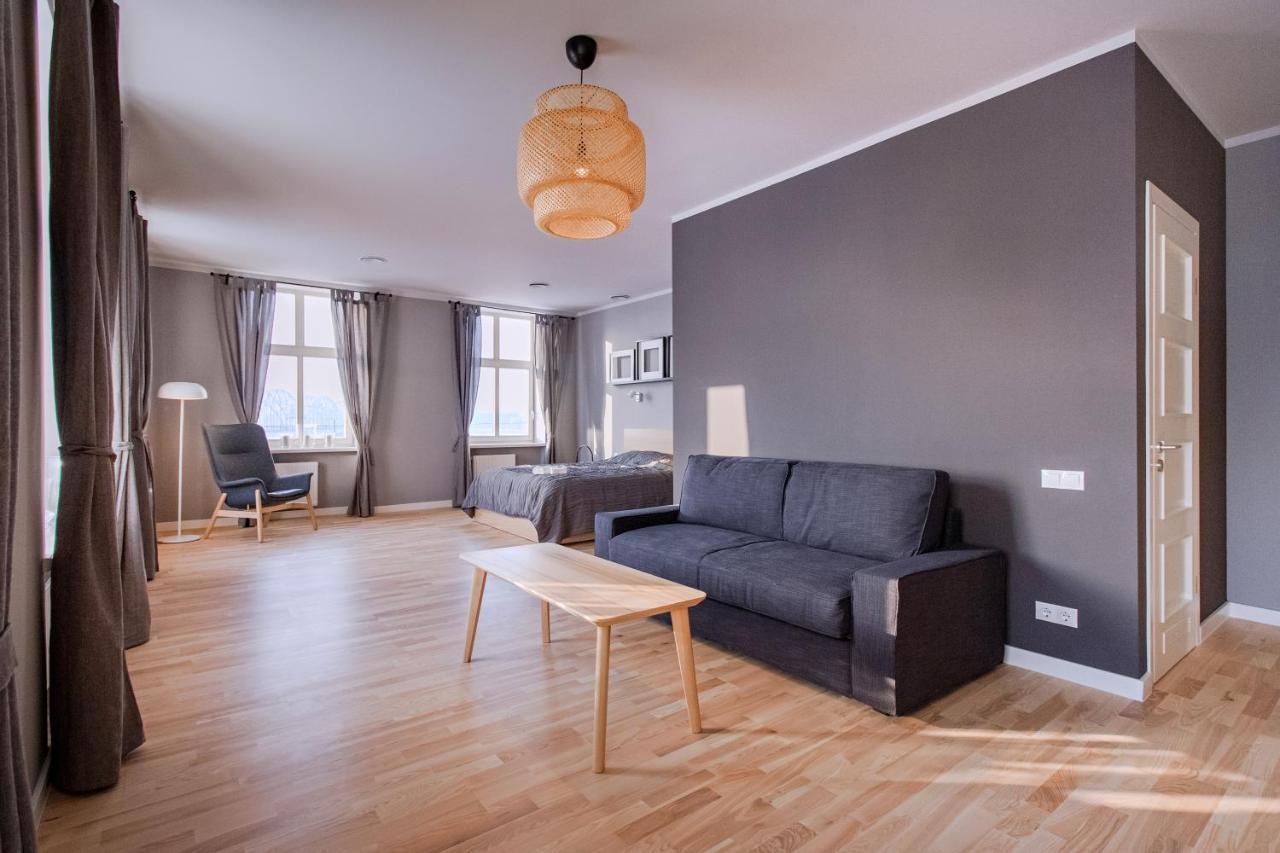 Modern Apartment In Old Riga With A River View Luaran gambar